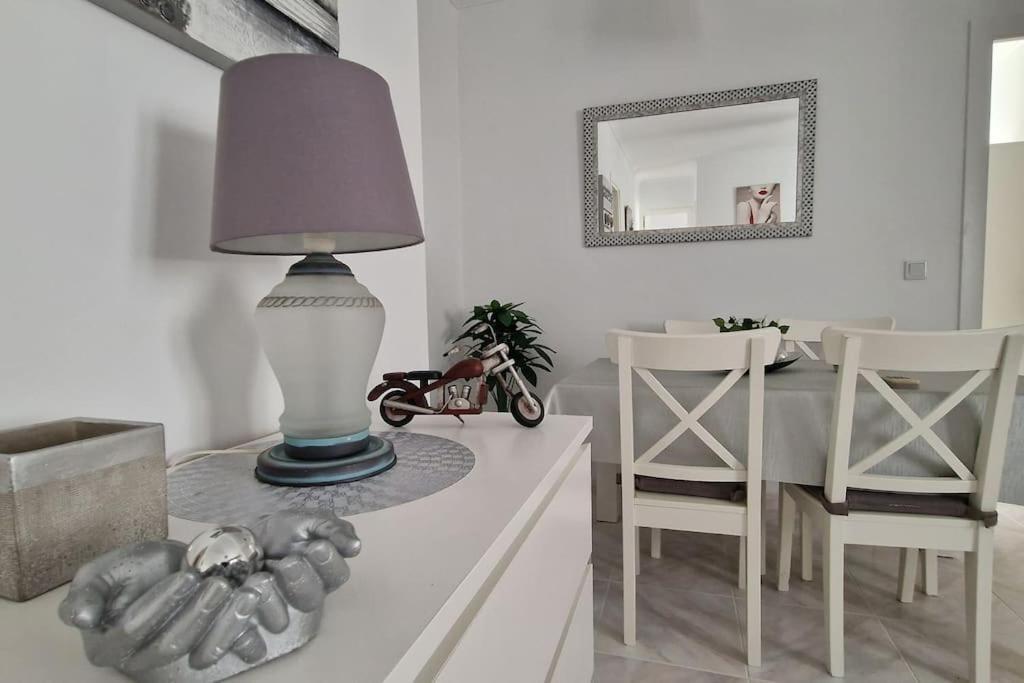 Appartamento Luminoso Apartamento Centro Triana Siviglia Esterno foto